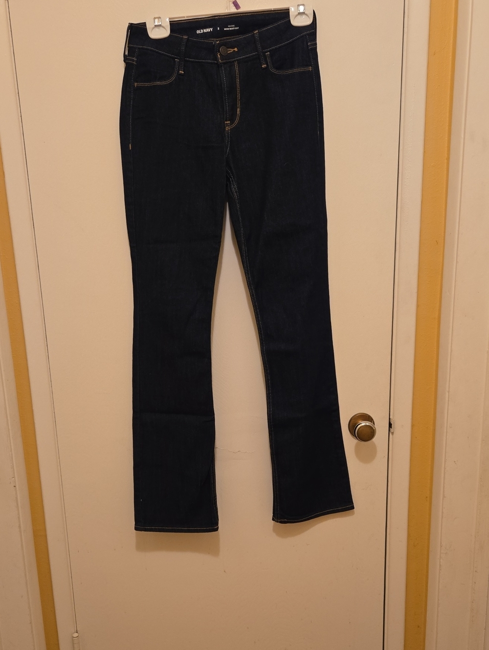 Old Navy Women's Dark Blue Bootcut Jeans, NWOT.
